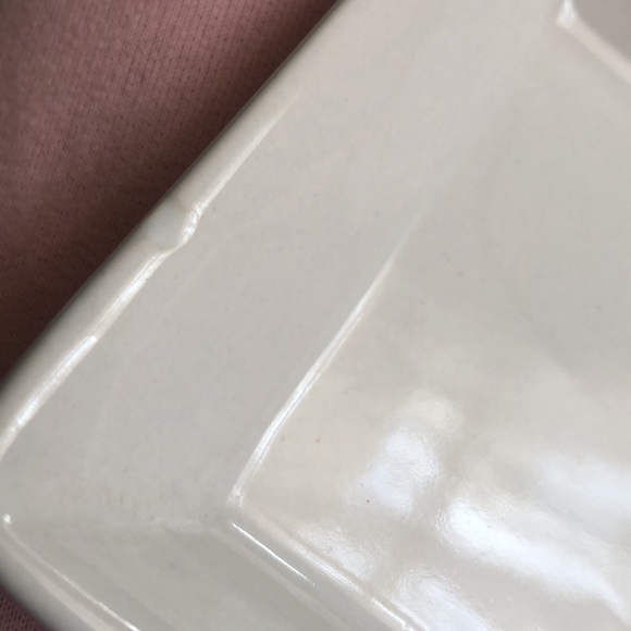 Ceramic plate on bronze metal stand. 3 square bowls. Beautiful harvest colors. - Picture 16 of 16